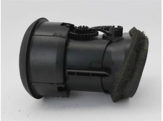 Recambio de rejilla entrada de aire para audi a3 sportback (8pa) 2.0 tdi ambiente referencia OEM IAM 8P0820901A 8P0820901 