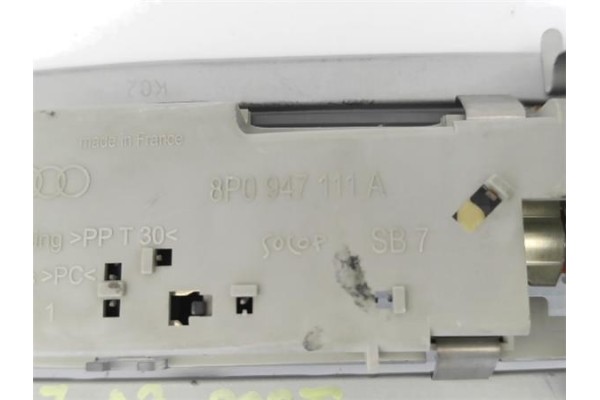 Recambio de luz interior techo para audi a3 sportback (8pa) 2.0 tdi ambiente referencia OEM IAM 8P0947111A  