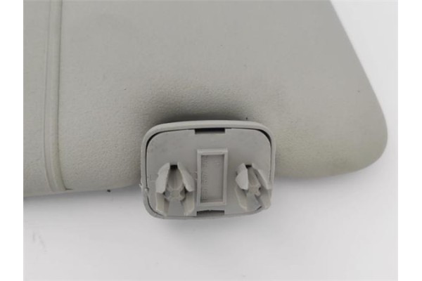 Recambio de parasol izquierdo para audi a3 sportback (8pa) 2.0 tdi ambiente referencia OEM IAM 8P0857551A  