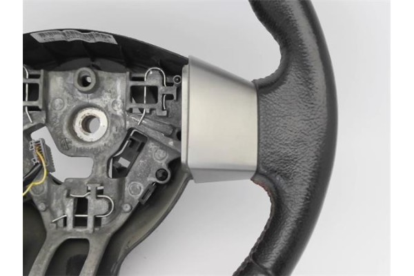 Recambio de volante para nissan note (e11e) 1.5 dci referencia OEM IAM 484309U020  