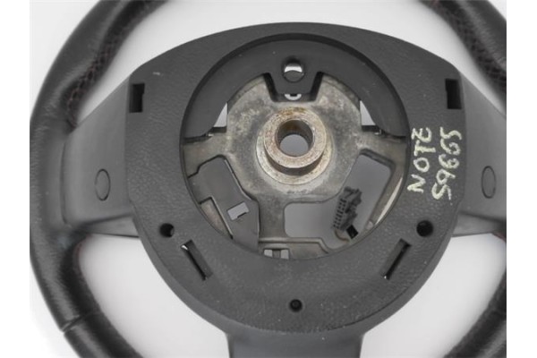 Recambio de volante para nissan note (e11e) 1.5 dci referencia OEM IAM 484309U020  