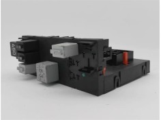 Recambio de caja fusibles/rele para audi a3 sportback (8pa) 2.0 tdi ambiente referencia OEM IAM 8P0907279 8P0907279F 