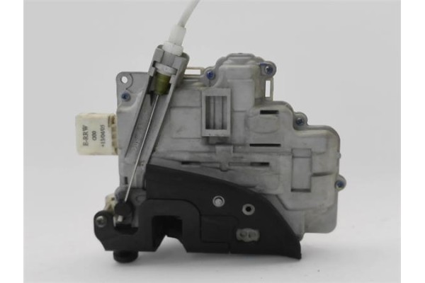 Recambio de cerradura puerta delantero izquierda para audi a3 sportback (8pa) 2.0 tdi ambiente referencia OEM IAM 4F1837016 4F18