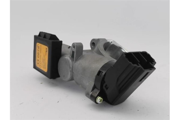 Recambio de llave para chevrolet spark 1.0 basis referencia OEM IAM 94823320 96238726 