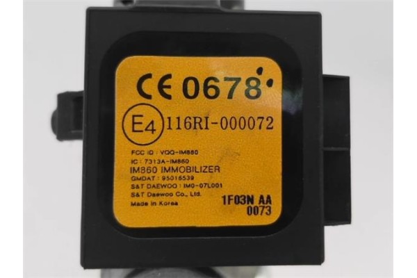 Recambio de llave para chevrolet spark 1.0 basis referencia OEM IAM 94823320 96238726 