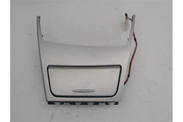Recambio de embellecedor consola central para bmw serie 1 berlina (e81/e87) 2.0 120d referencia OEM IAM   