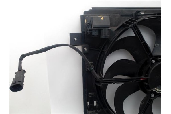 Recambio de electroventilador para peugeot 3008 1.5 gt line referencia OEM IAM 9836058380  