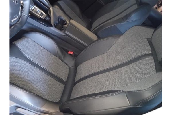 Recambio de juego asientos para peugeot 3008 1.5 gt line referencia OEM IAM 9809643780 9,81E+09 