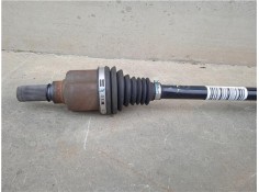 Recambio de palier delantero izquierdo para peugeot 3008 1.5 gt line referencia OEM IAM 9831666480  