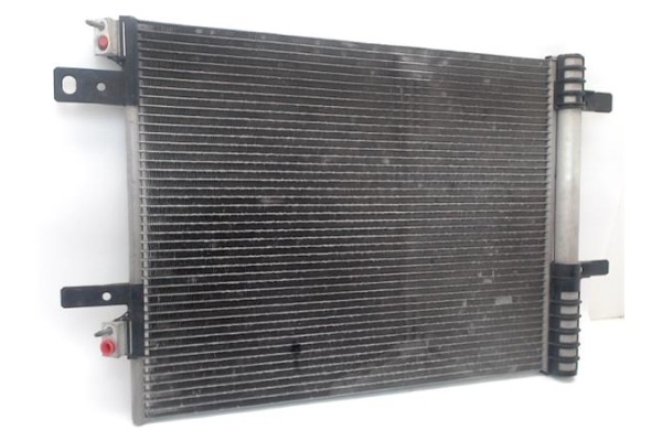 Recambio de radiador aire acondicionado para peugeot 3008 1.5 gt line referencia OEM IAM 9817275680  