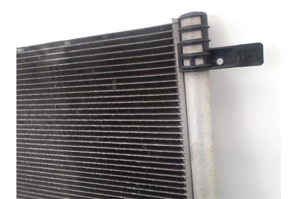 Recambio de radiador aire acondicionado para peugeot 3008 1.5 gt line referencia OEM IAM 9817275680  