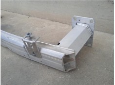 Recambio de refuerzo paragolpes para peugeot 3008 1.5 gt line referencia OEM IAM 9824513780  