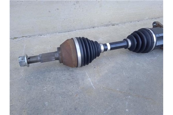 Recambio de palier delantero derecho para nissan qashqai (j10) 1.6 360 referencia OEM IAM C9204JD72B  
