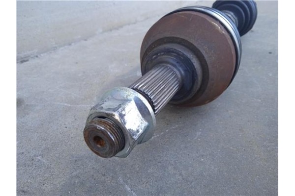 Recambio de palier delantero izquierdo para nissan qashqai (j10) 1.6 360 referencia OEM IAM C9205JD72B  