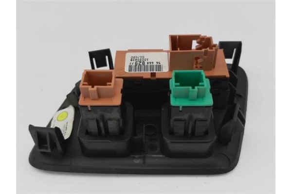 Recambio de mando multifuncion para citroen c4 berlina 1.6 exclusive referencia OEM IAM 6490LA 9666882977 