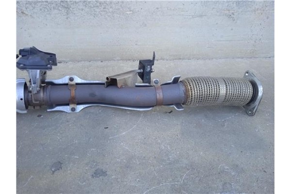 Recambio de tubo escape delantero para nissan qashqai (j10) 1.6 360 referencia OEM IAM 20010BB60B  