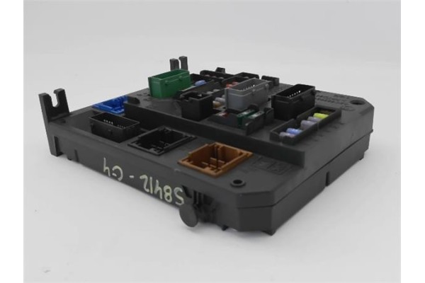 Recambio de caja fusibles/rele para citroen c4 berlina 1.6 exclusive referencia OEM IAM 9665547480  