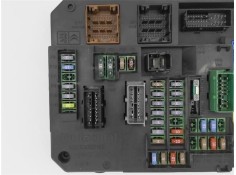 Recambio de caja fusibles/rele para citroen c4 berlina 1.6 exclusive referencia OEM IAM 9665547480  