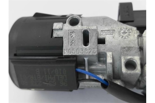 Recambio de clausor para citroen c4 berlina 1.6 exclusive referencia OEM IAM 6490KG N0503823 
