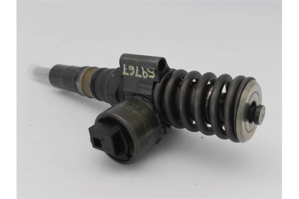 Recambio de inyector para audi a3 sportback (8pa) 2.0 tdi ambiente referencia OEM IAM 03G130073G  