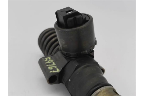 Recambio de inyector para audi a3 sportback (8pa) 2.0 tdi ambiente referencia OEM IAM 03G130073G  