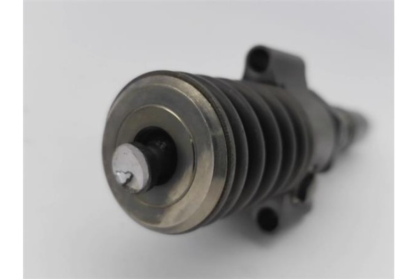 Recambio de inyector para audi a3 sportback (8pa) 2.0 tdi ambiente referencia OEM IAM 03G130073G  