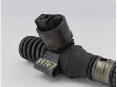 Recambio de inyector para audi a3 sportback (8pa) 2.0 tdi ambiente referencia OEM IAM 03G130073G  