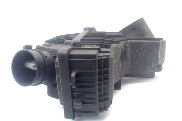 Recambio de carcasa filtro aire para citroen c5 berlina 2.0 audace referencia OEM IAM 1427K4  