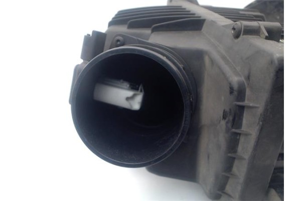 Recambio de carcasa filtro aire para citroen c5 berlina 2.0 audace referencia OEM IAM 1427K4  