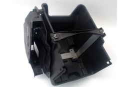 Recambio de soporte bateria para ford fiesta vi 1.25 referencia OEM IAM 8V2110723AD  