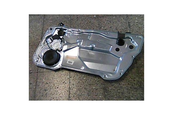 Recambio de mecanismo elevalunas delantero derecho para seat ibiza (6l1)(04.2002 ) 1.4 16v referencia OEM IAM 104383101 05074140