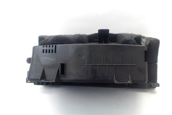 Recambio de guantera salpicadero para mercedes-benz clase a (bm 169) 2.0 a 180 cdi (169.007) referencia OEM IAM A1696800139  