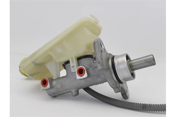 Recambio de bomba freno para citroen c3 1.6 16v hdi referencia OEM IAM 4601L8  