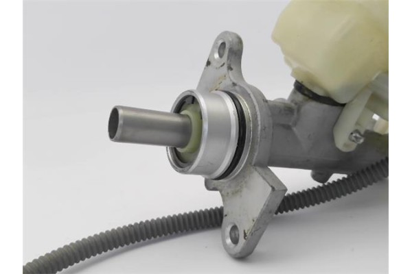 Recambio de bomba freno para citroen c3 1.6 16v hdi referencia OEM IAM 4601L8  