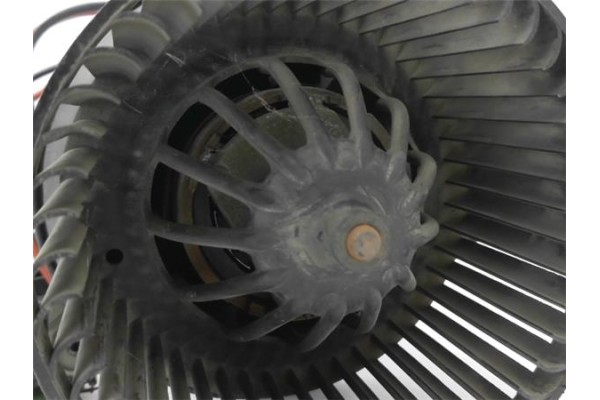 Recambio de motor calefaccion para renault trafic ii furgón (fl) 2.5 dti referencia OEM IAM 7701050310  