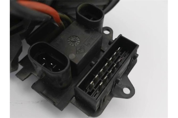 Recambio de motor calefaccion para renault trafic ii furgón (fl) 2.5 dti referencia OEM IAM 7701050310  