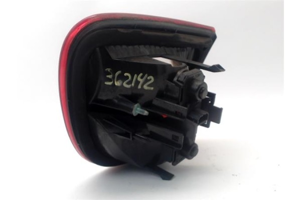Recambio de piloto porton trasero izquierdo para seat leon (1m1) 1.9 tdi referencia OEM IAM 1M6945091B  