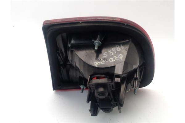 Recambio de piloto porton trasero izquierdo para seat leon (1m1) 1.9 tdi referencia OEM IAM 1M6945091B  