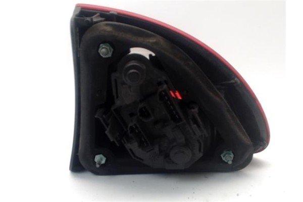 Recambio de piloto trasero izquierdo para seat leon (1m1) 1.9 tdi referencia OEM IAM 1M6945111 1M6945095 