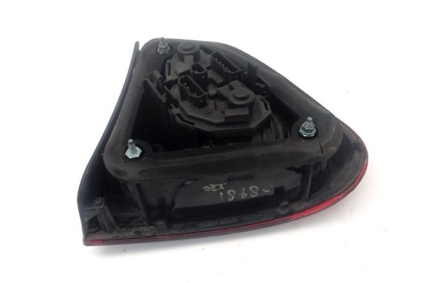 Recambio de piloto trasero izquierdo para seat leon (1m1) 1.9 tdi referencia OEM IAM 1M6945111 1M6945095 