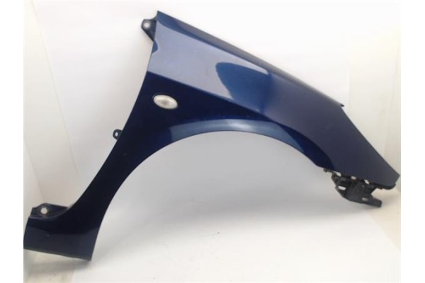 Recambio de aleta delantero derecha para peugeot 307 break / sw (s1) 1.6 16v referencia OEM IAM 7841N7 L01591 