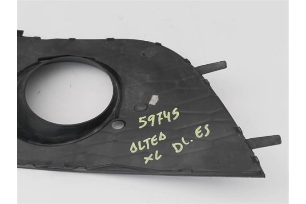 Recambio de rejilla paragolpes delantero izquierda para seat altea xl (5p5) 1.6 tdi referencia OEM IAM 5P9853665A  