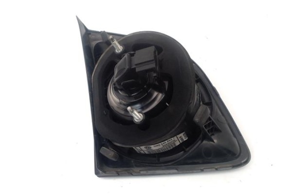 Recambio de piloto porton trasero derecho para volkswagen golf v plus (5m1) 2.0 tdi 16v referencia OEM IAM 5M0945094J 5M0945096N
