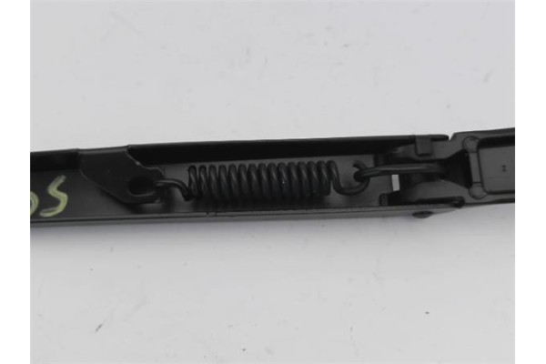 Recambio de brazo limpiaparabrisas delantero derecho para audi a3 sportback (8pa) 2.0 tdi ambiente referencia OEM IAM 8P1955408 