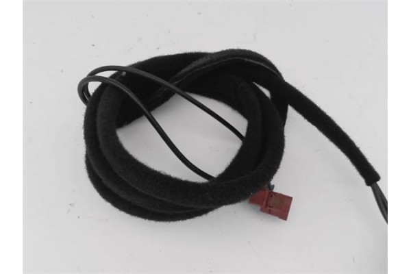Recambio de antena electrica para audi a3 sportback (8pa) 2.0 tdi ambiente referencia OEM IAM 8P4035503E 8P0035503K 