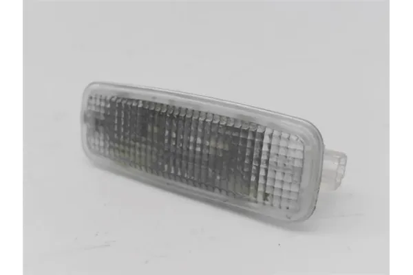 Recambio de piloto matricula trasero izquierdo para audi a3 sportback (8pa) 2.0 tdi ambiente referencia OEM IAM 4E0947105  