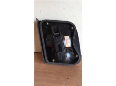 Recambio de piloto trasero derecho para volvo s70 berlina 2.0 referencia OEM IAM 9157009  