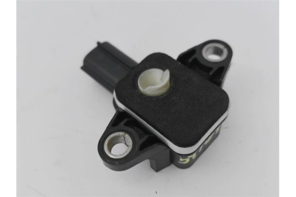 Recambio de sensor impacto para audi a3 sportback (8pa) 2.0 tdi ambiente referencia OEM IAM 8P0955557  