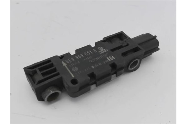 Recambio de sensor impacto para audi a3 sportback (8pa) 2.0 tdi ambiente referencia OEM IAM 8E0959651A  