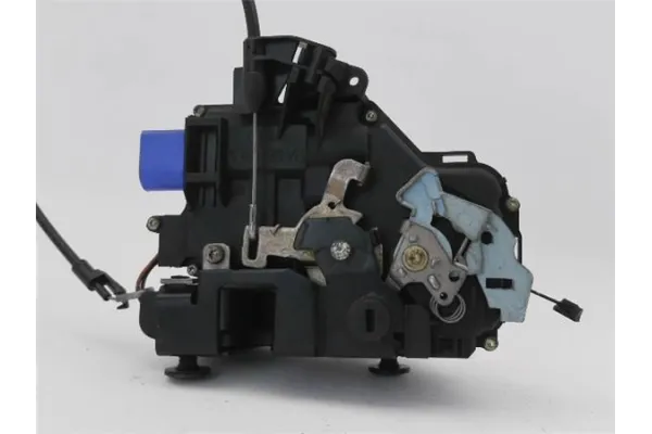 Recambio de cierre electromagnetico trasero derecho para volkswagen golf v (1k1) 1.6 referencia OEM IAM 7L0839016D  